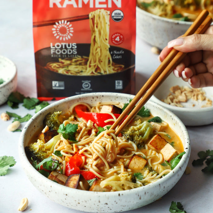 Spicy Peanut Coconut Ramen