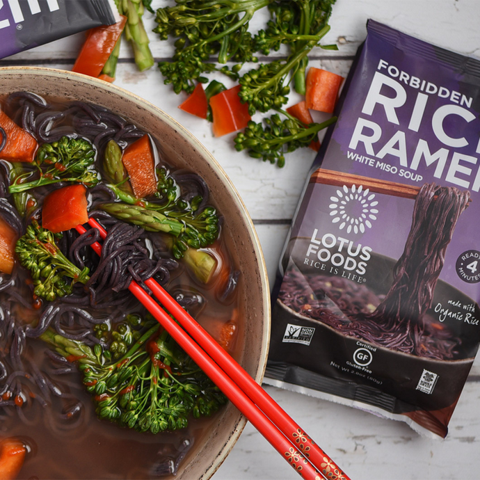 Ramen Soup with Broccolini & Red Pepper