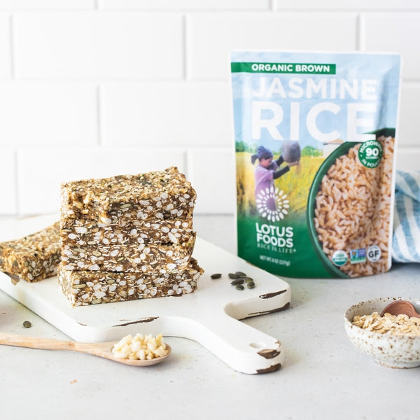 Puffed Rice & Seed Granola Bars