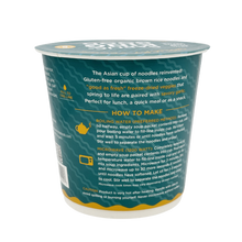 Load image into Gallery viewer, Garlicky Veggie Rice Ramen Noodle Soup with Freeze-Dried Chunky Veggies
