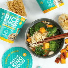 Load image into Gallery viewer, Garlicky Veggie Rice Ramen Noodle Soup with Freeze-Dried Chunky Veggies
